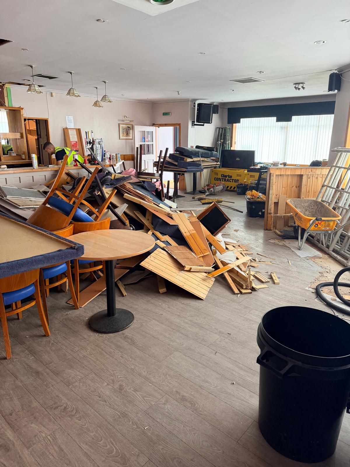 Thistle Bar Alloa — bar and lounge works in progress